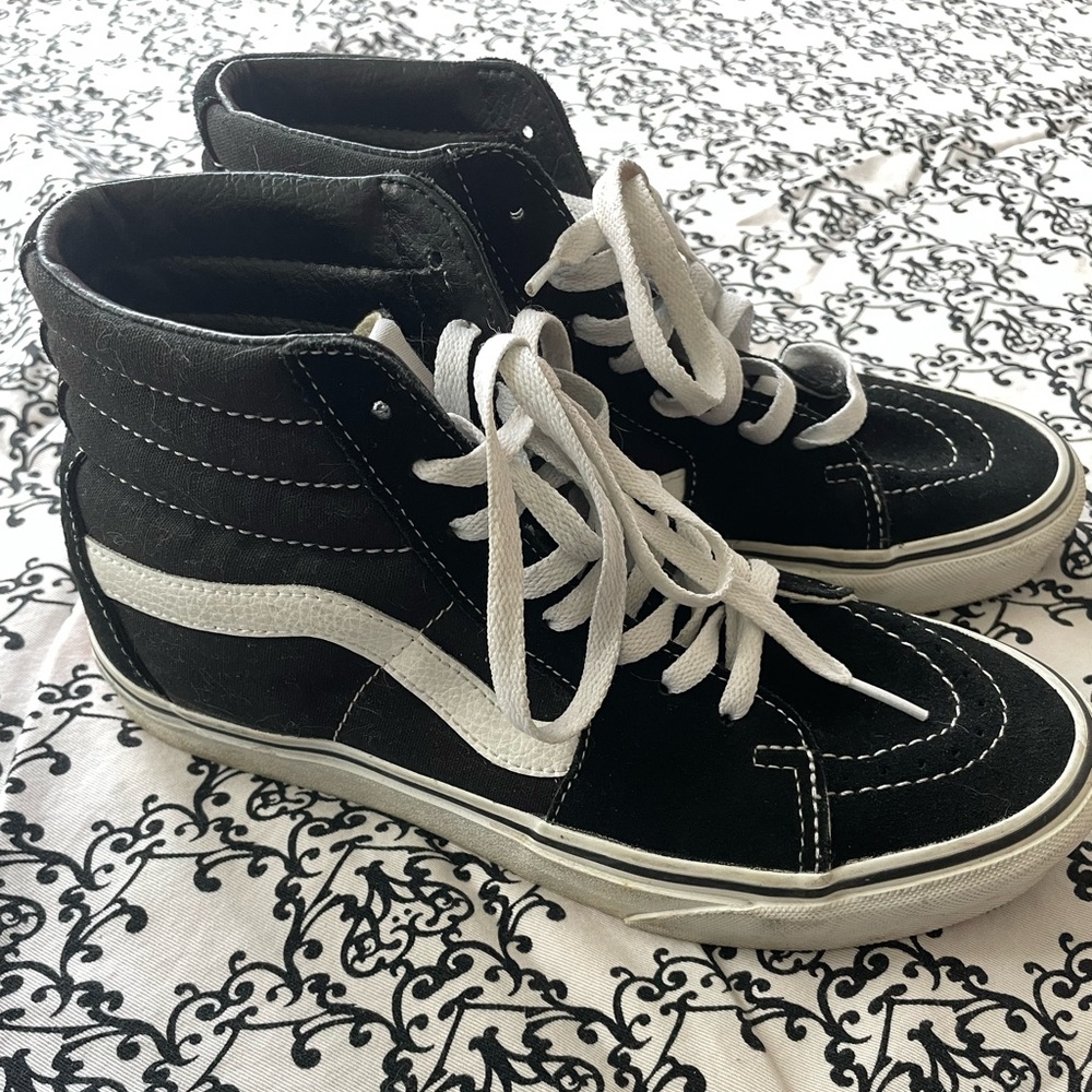 VGUC UNISEX Vans Sk8-Hi Shoe Black Suede Size 6.5M/8W